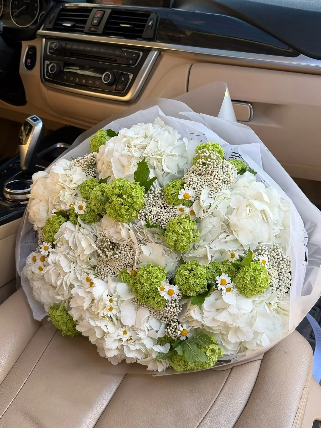 DELIA BOUQUET